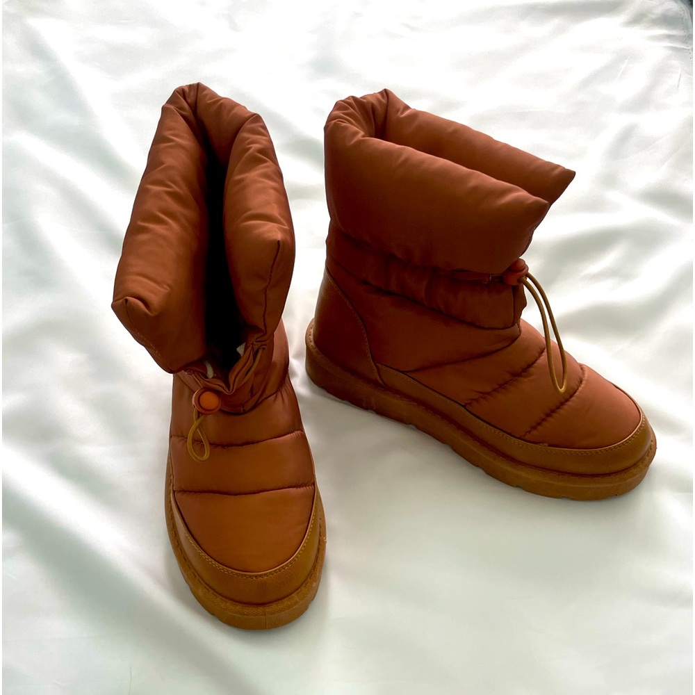 SHEIN BOOTIES.